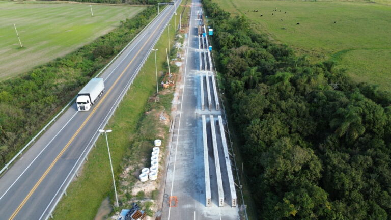 Ecovias Sul realiza bloqueios temporários na BR-116 para avanço das obras de reconstrução de pontes
