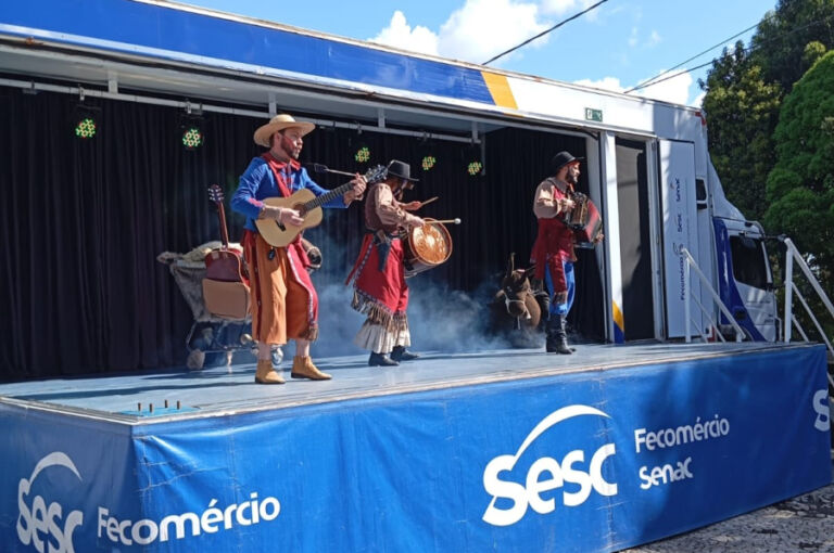 Sesc Recrearte leva programação gratuita de cultura e lazer à Praça Saraiva em Rio Grande