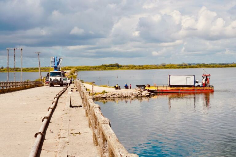 Travessia para a Ilha dos Marinheiros terá continuidade com garantias de segurança da prefeitura