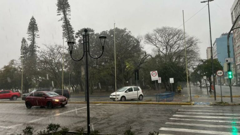 Defesa Civil do Rio Grande mantém alerta após chuvas fortes sem registros de ocorrências