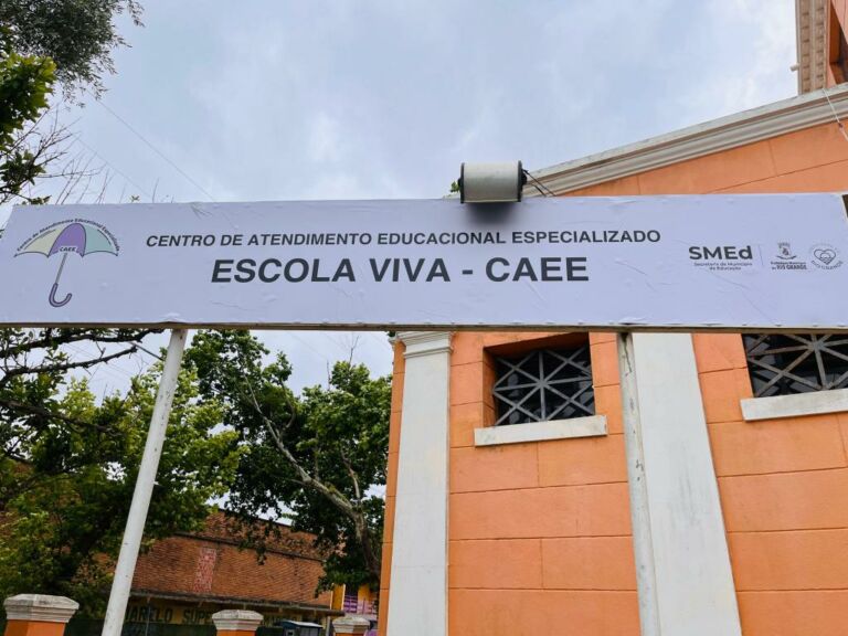 Prefeitura inaugura Centro de Atendimento Educacional Especializado em Rio Grande