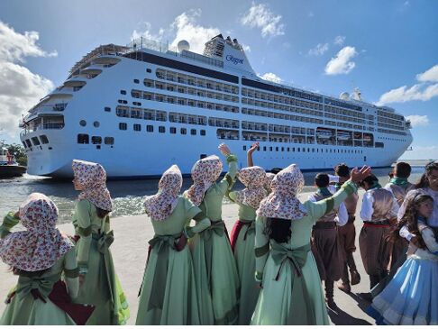 Cruzeiro Seven Seas Splendor abre temporada 2025/2026 no Porto do Rio Grande