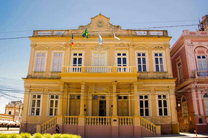 Prefeitura de Pelotas discute políticas de inclusão na educação