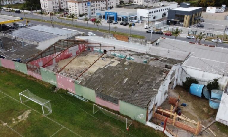 São Paulo inicia obras de nova quadra society coberta no Estádio Aldo Dapuzzo