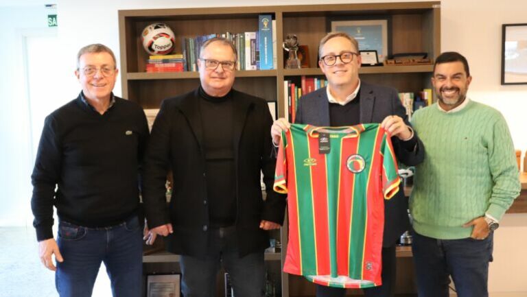 Presidente do Rio Grande realiza visita institucional à FGF