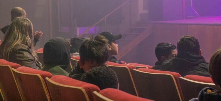 Visitas guiadas estudantis no Theatro Sete de Abril começam na quarta