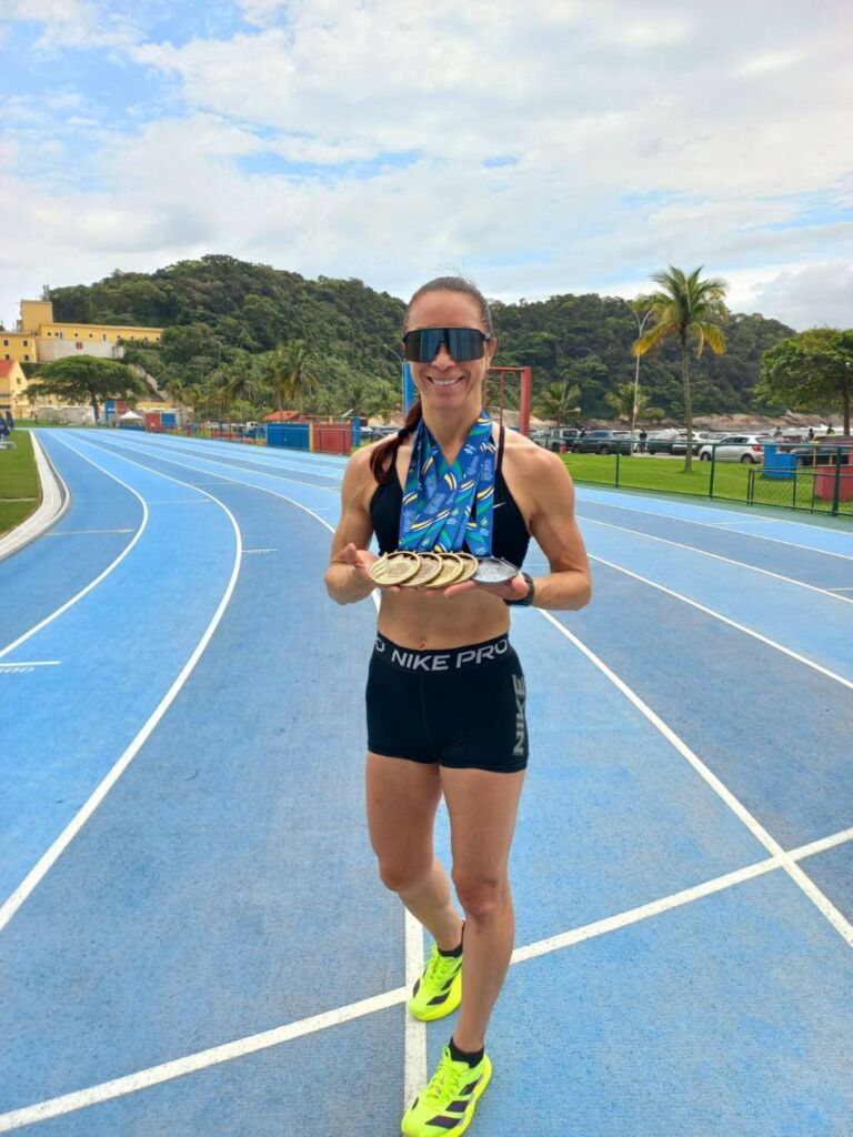 Atleta rio-grandina conquista quatro ouros e uma prata no maior evento esportivo Master do país